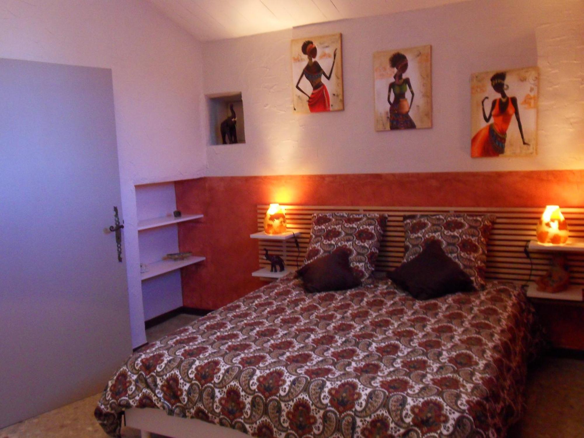 Le Jardin D'Ivana Chambres D'Hotes B&B Avec Piscine Chauffee Oppede Bagian luar foto