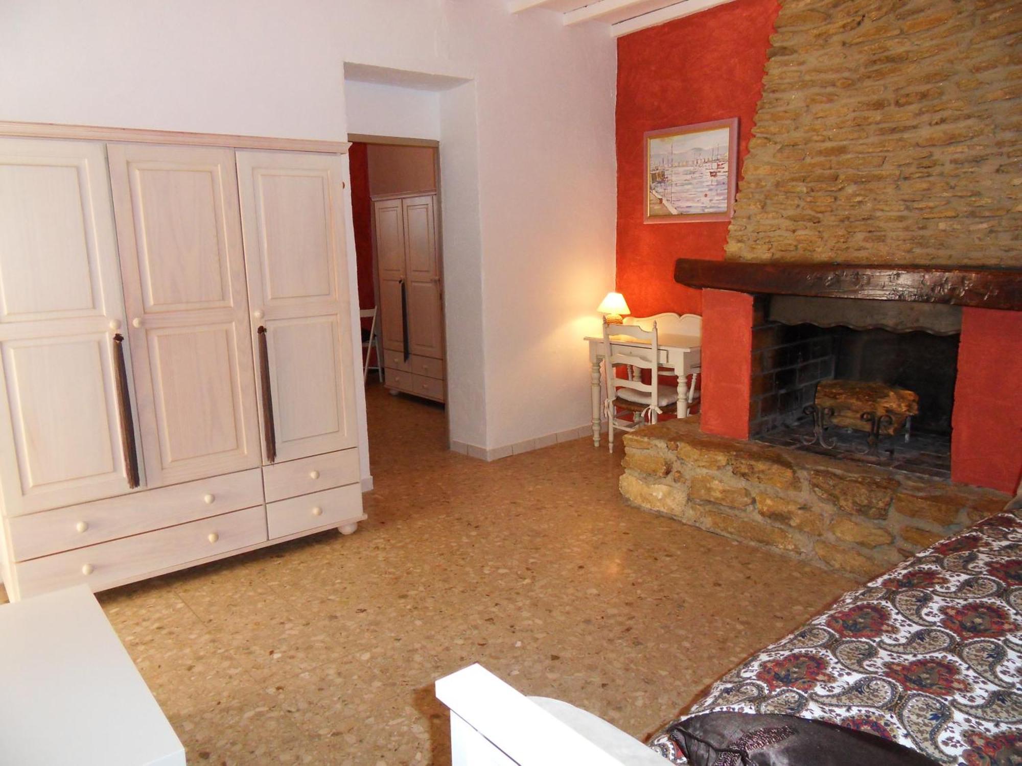 Le Jardin D'Ivana Chambres D'Hotes B&B Avec Piscine Chauffee Oppede Bagian luar foto