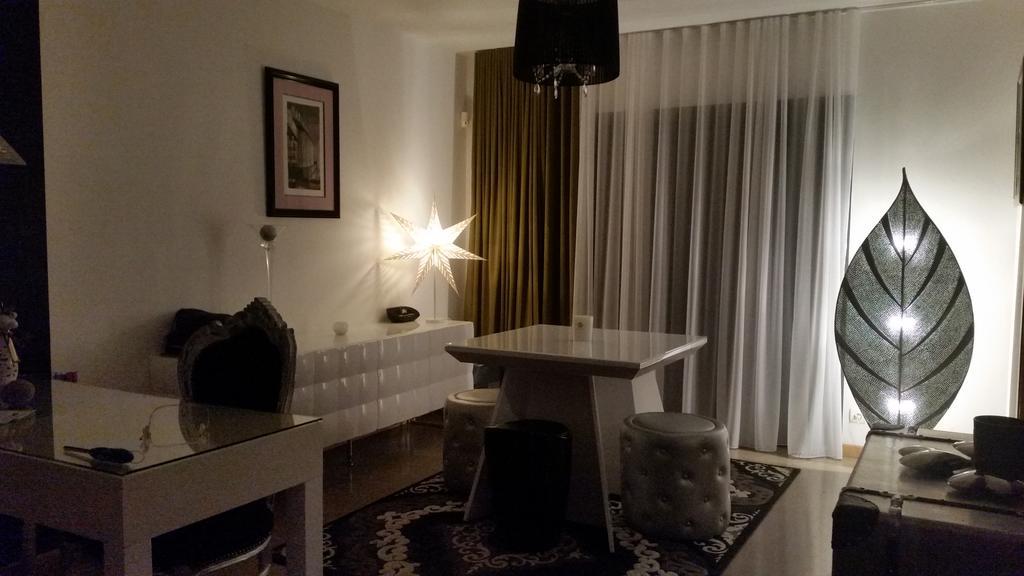 Le Jardin D'Ivana Chambres D'Hotes B&B Avec Piscine Chauffee Oppede Bagian luar foto